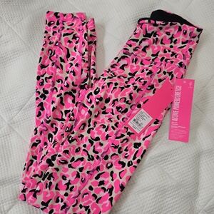 Lilly Pulitzer Pink and Black Leggings Bold Camo Design